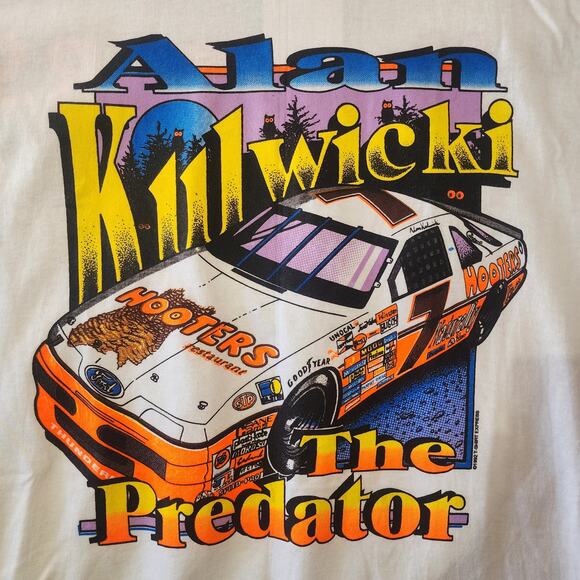 Vintage Alan Kulwicki “The Predator” Hooters Racing NASCAR Tee XL USA 23x33 - Picture 4 of 6